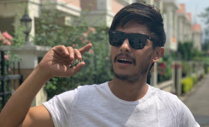 कलाकार ‘बले’ पक्राउ